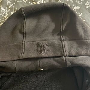 Lululemon Black Hoodie (Size 4)